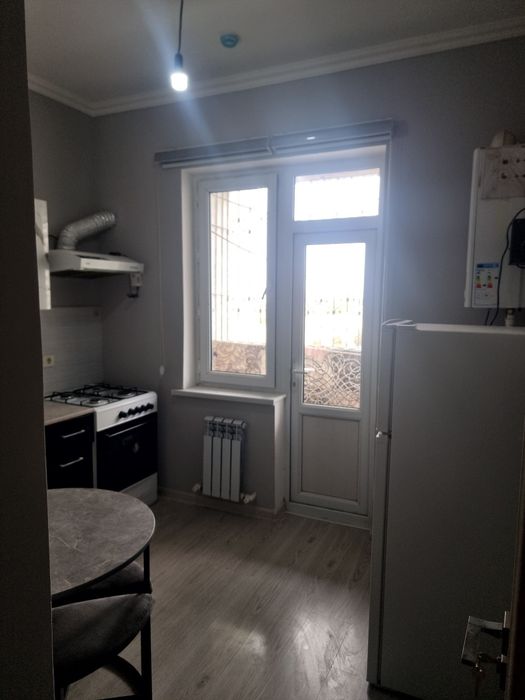 Ijaraga Kvartira bor.  Ayol qizlarni qoyamiz.