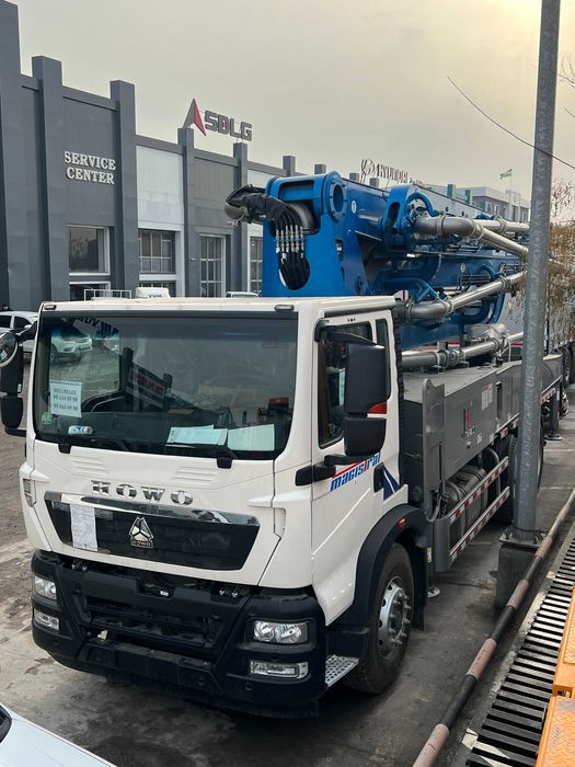 Автобетононасос марки JIUHE JH38 на шасси HOWO TX (38 метр)