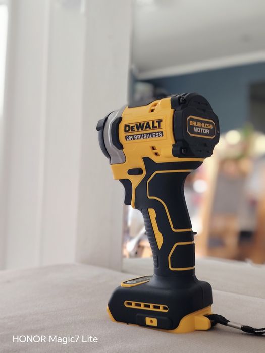 DeWalt 20V Maxx vand