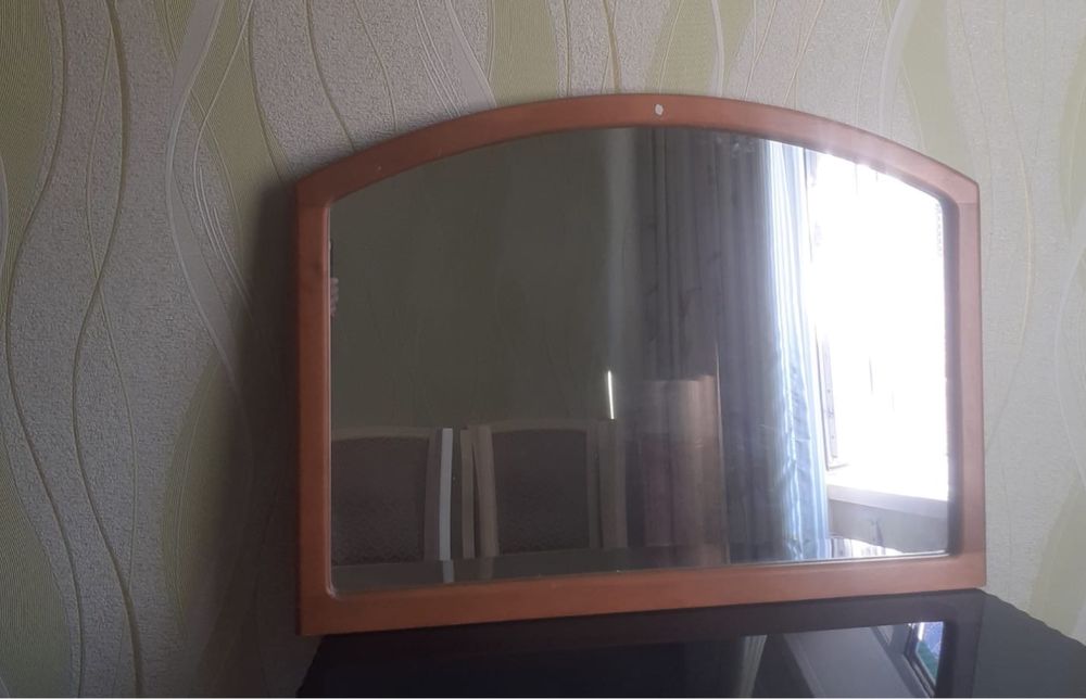 Продается зеркало
