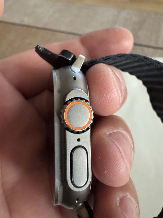 Iwatch Ultra + всички закупени каишки към него!