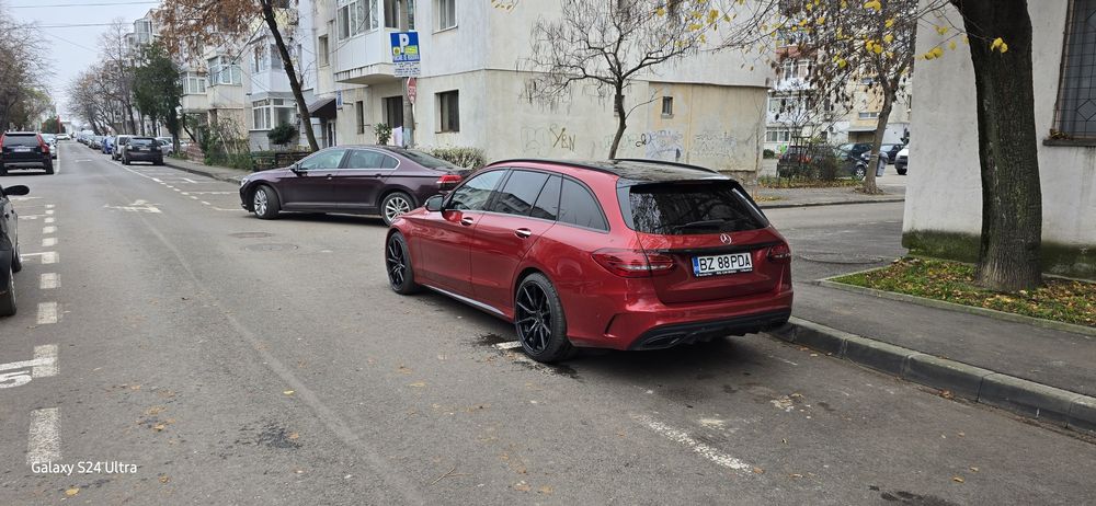 Vand Mercedes C Class W205 Pack Amg C220 4matic 9g tronic unicat!