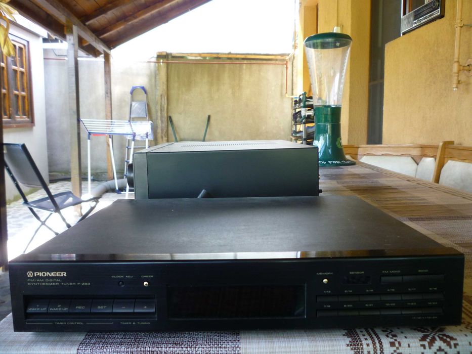 tuner   pioneer  f-z  93