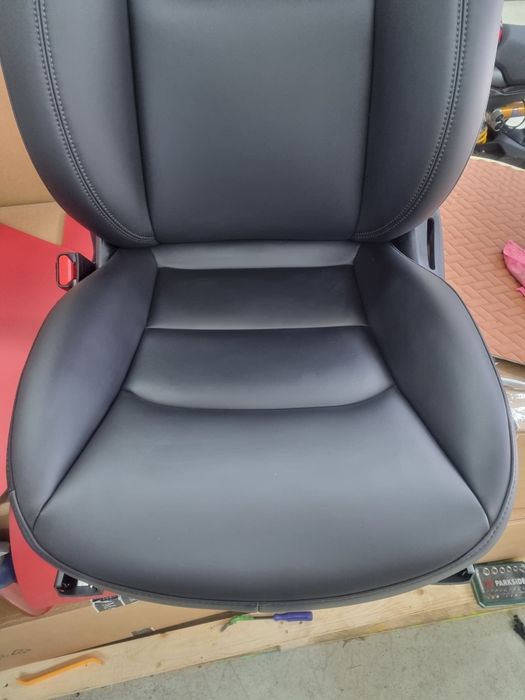 Sezut tapiterie Model 3 Tesla Scaun Spatar 2019 - 2023