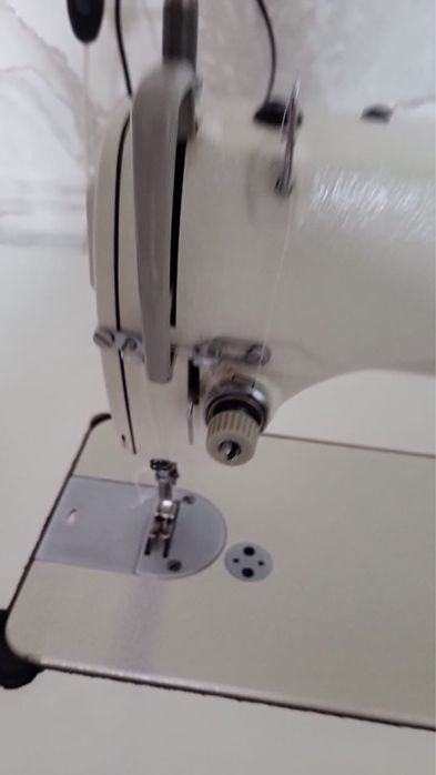 Швейная машинка