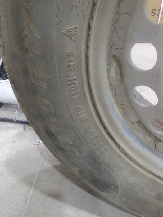 Продам колесо от автомобиля