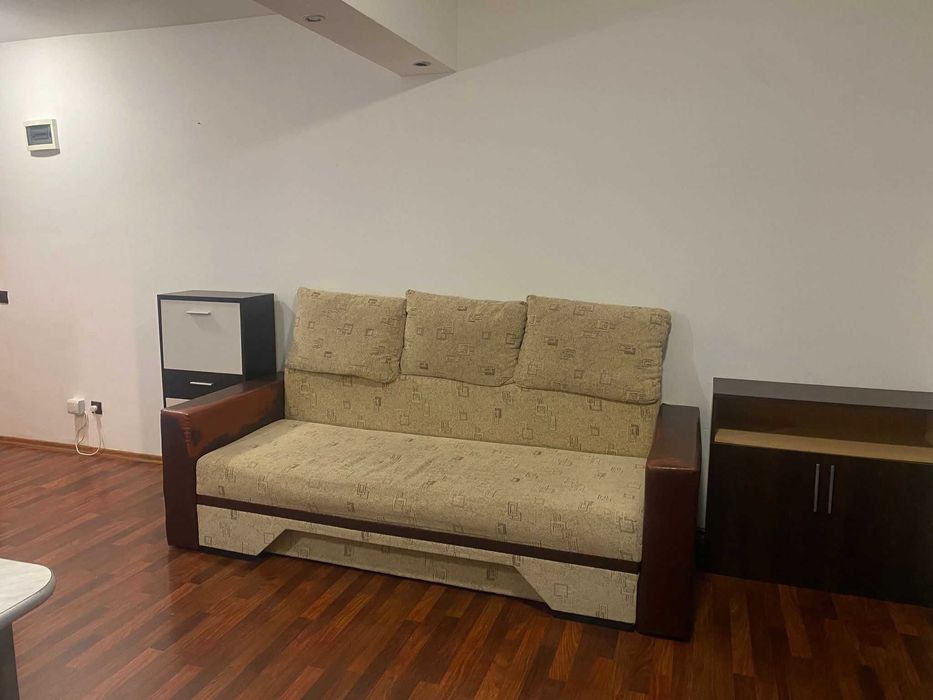 Apartament de inchiriat