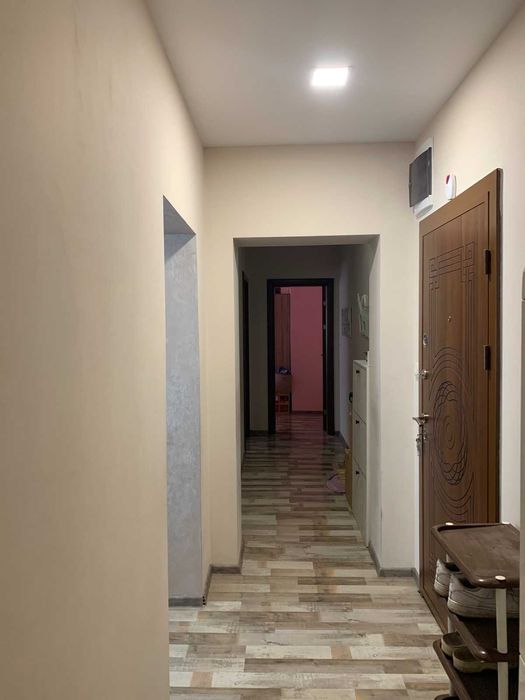 Продава се Четиристаен апартамент в Свищов - 87 кв.м за 1092 €/кв.м - Снимка #5