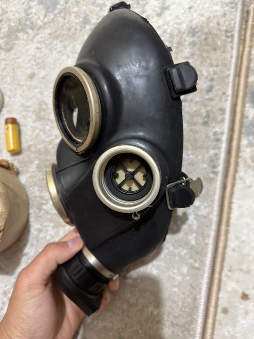 Противогаз професионашьный новый