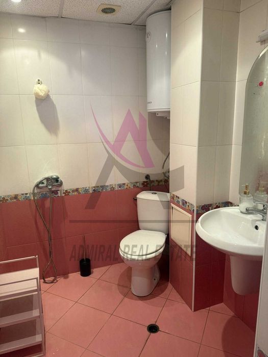 Дава се под наем Едностаен апартамент в Варна, Център - 40 кв.м за 357 € - Снимка #3