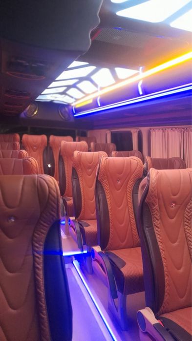 заказ микроавтобусов. Пассажирские перевозки, транспортные услуги