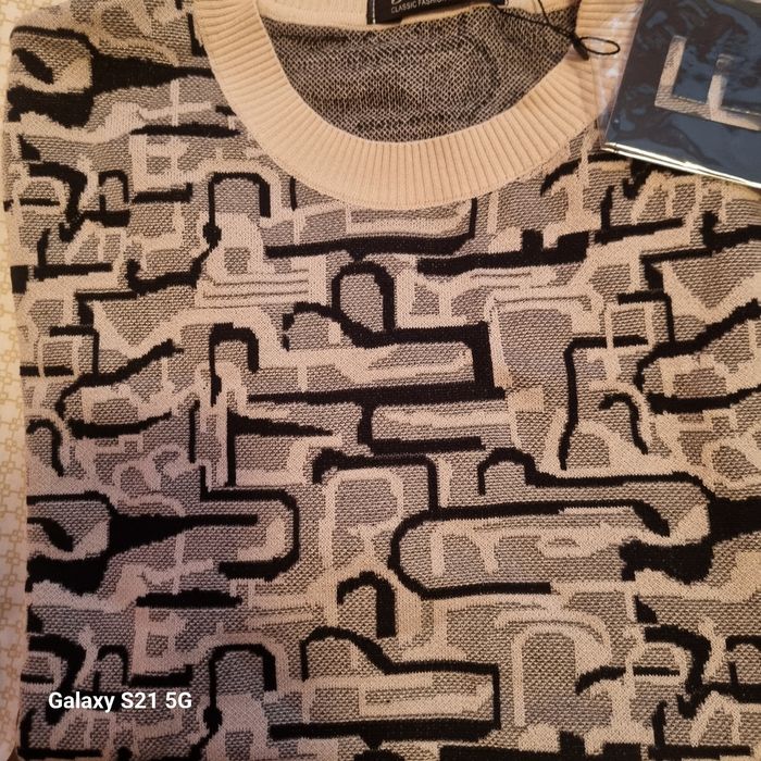 Дамска блуза фино плетиво