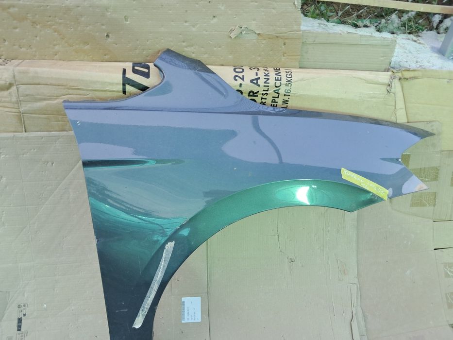 Калник  Vw Touran  2016/2021 г