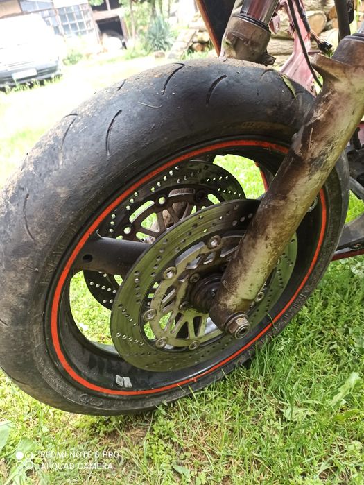 Suzuki rf на части