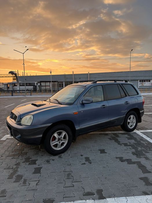 Vând Hyundai Santa Fe