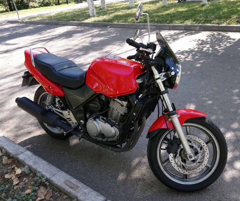 Легендарная Honda CB 500.
