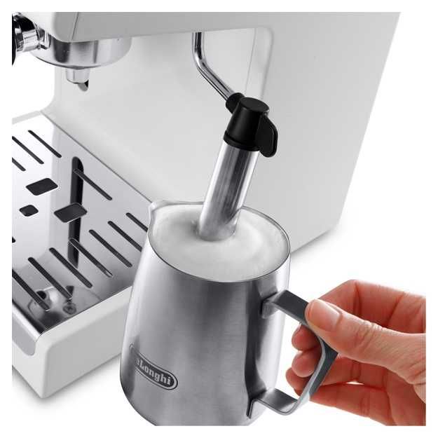 Кофеварка рожковая DeLonghi ECP33.21.W объем резервуара 1.1 литра!