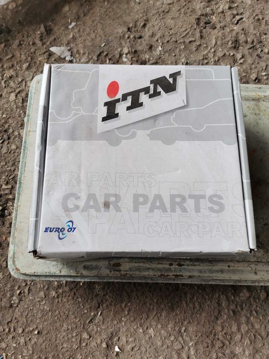 задни спирачни дискове за мерцедес 204