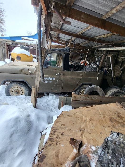 Продам УАЗ 5 ти местный