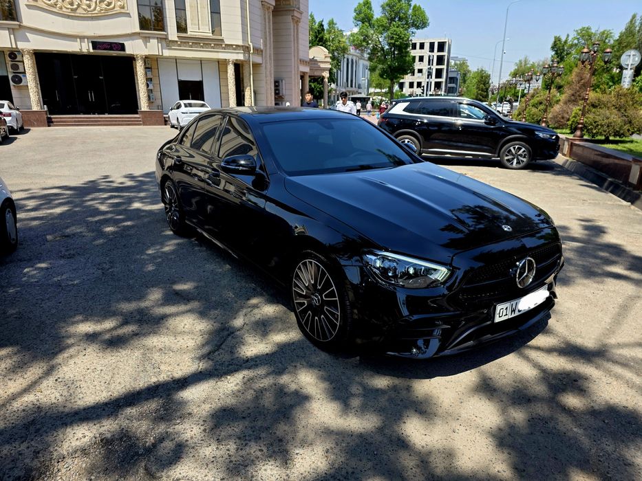 Mercedes-Benz Qora 2019 Yil 2 Turbo Benzin