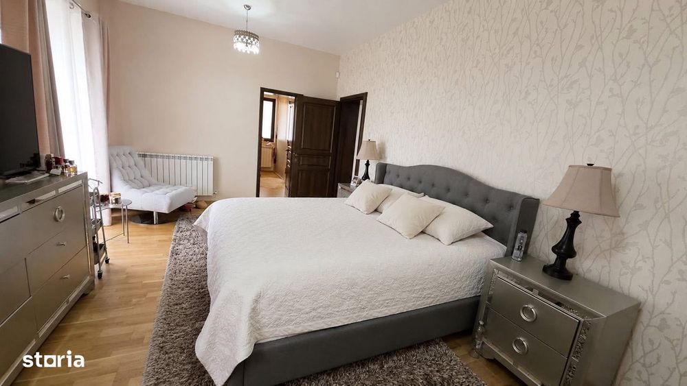 DE VANZARE Vila Premium P+1+M 430 mp construiti Palazu Mare
