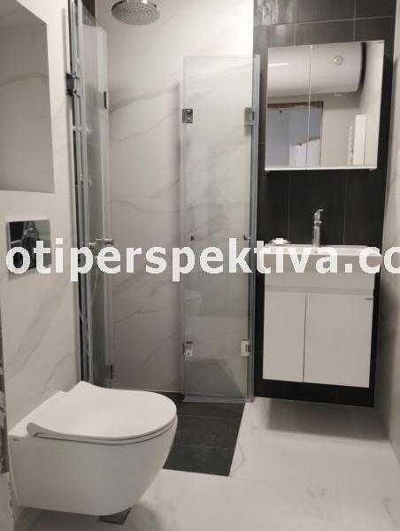 Продава се Тристаен апартамент в Пловдив, Кючук Париж - 86 кв.м за 1008 €/кв.м - Снимка #5