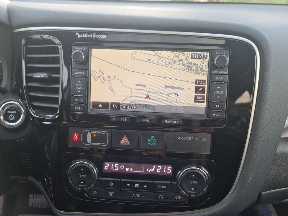 Продавам Mitsubishi OutlandeMitsubishi Outlander PHEV –
Автомобилът е изключително запазен както отвън, така и отвътре. Поддържан е