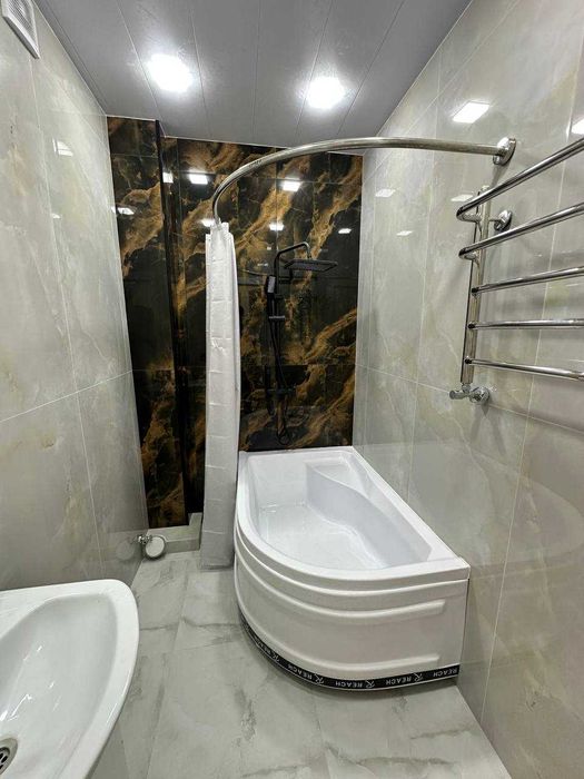 3х комнатная квартира на 6 этаже 87кв/м, в Самарканде