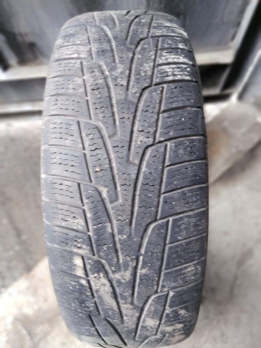 Продам б/у шины.