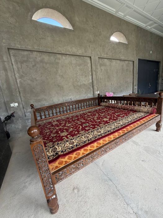 Tapchan karovat bor. yengidek