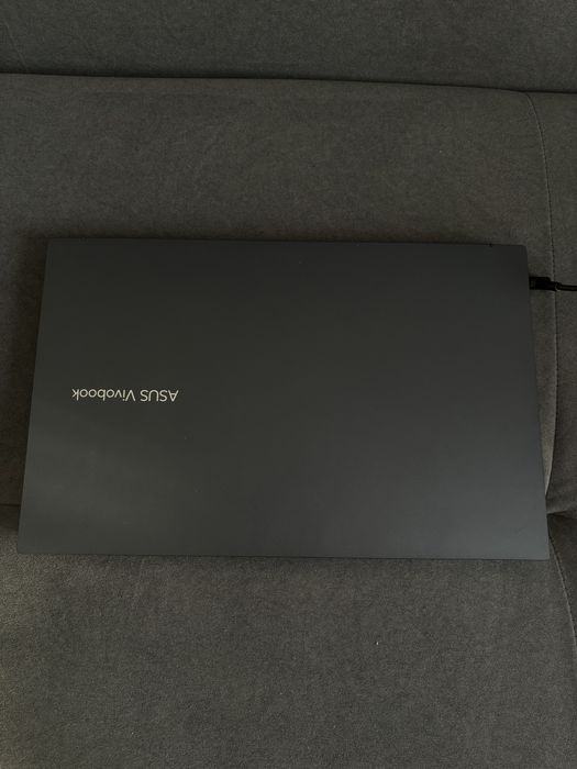 Ноутбук ASUS Vivobook