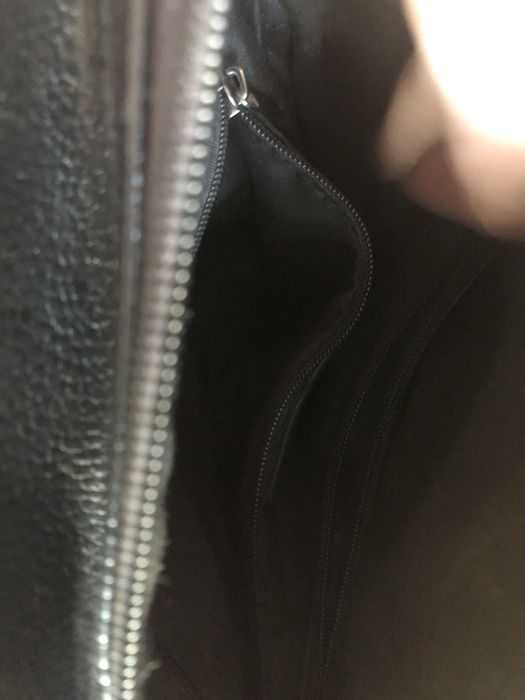 Дамска черна раница от естествена кожа