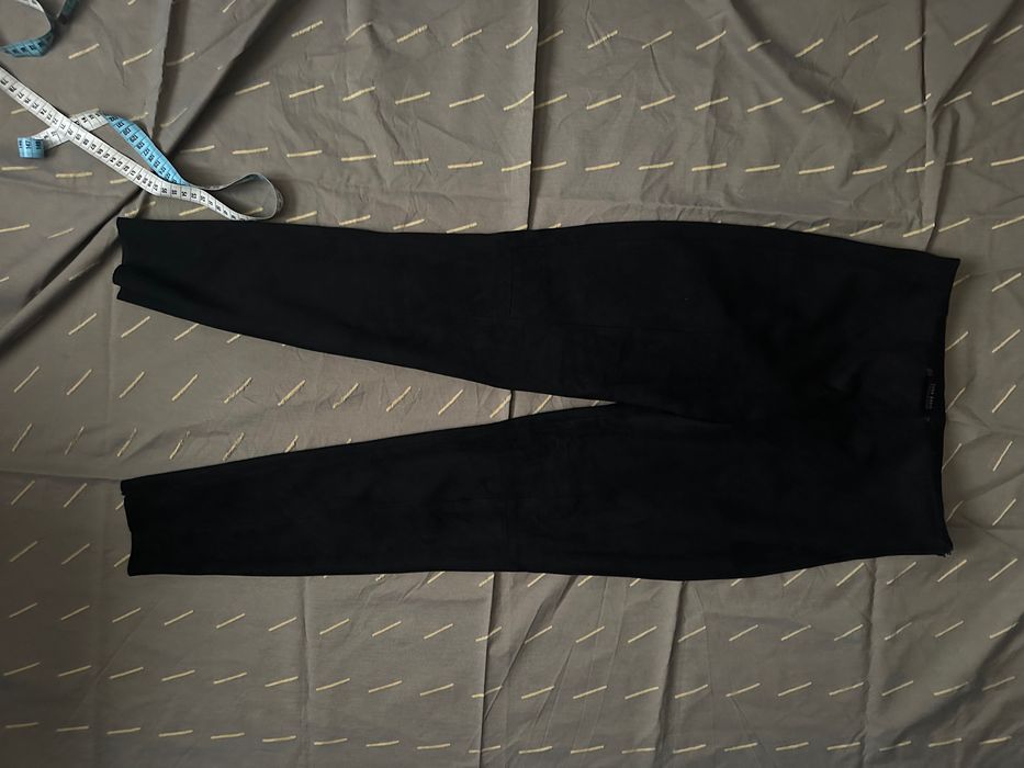 Черни панталони Zara S