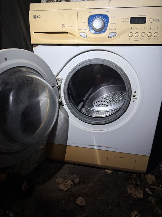 Стиральная машина Indesit