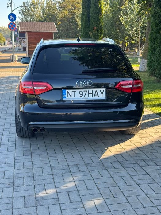 Vând sau schimb Audi A4 B8.5 2.0