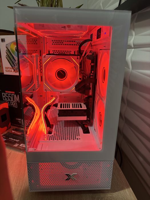 Бял геймърски компютър Ryzen 5600/RTX3060Ti/16 Ram/512 ssd/600W +ПОДАРЪК
