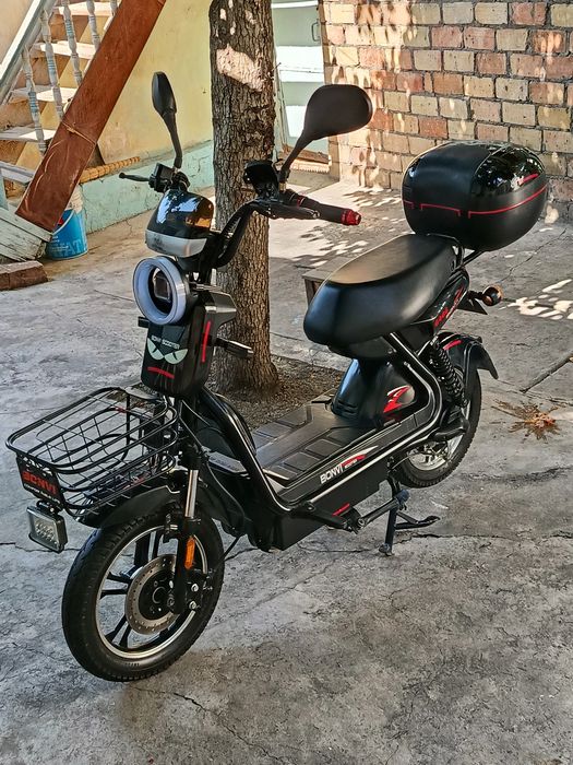 Skuter Bonvi 2025yil yangi akmlyattor 6ta qoyilgan