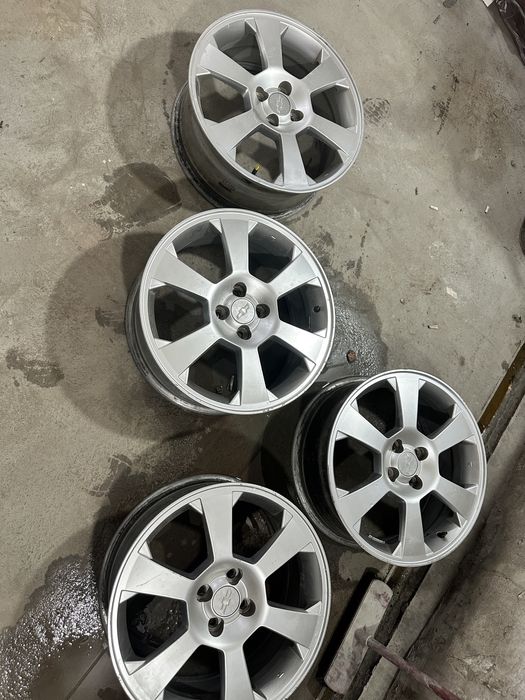 R 17 jentra diska 4/100
