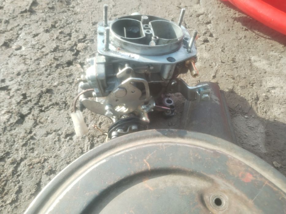 Продам карбюратор солекс нива плюс коллектор ауди 80 б3