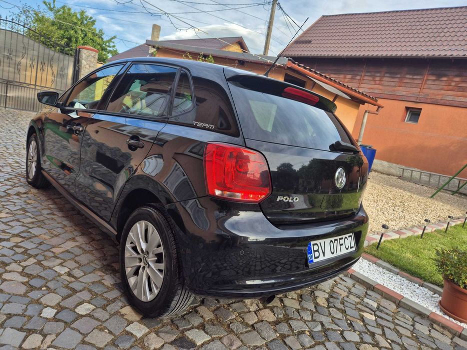 VOLKSWAGEN Polo 2010 — imagine 4