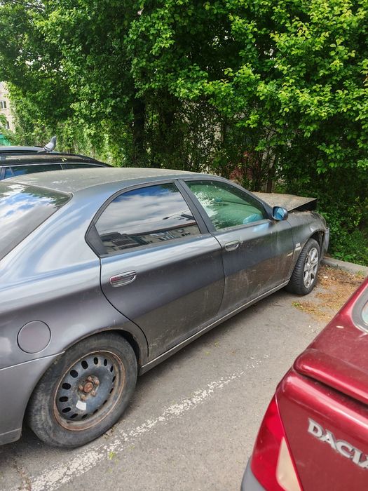 Vand Alfa Romeo 2.0 benzina