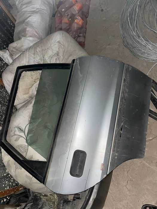 Опел астра ф двер