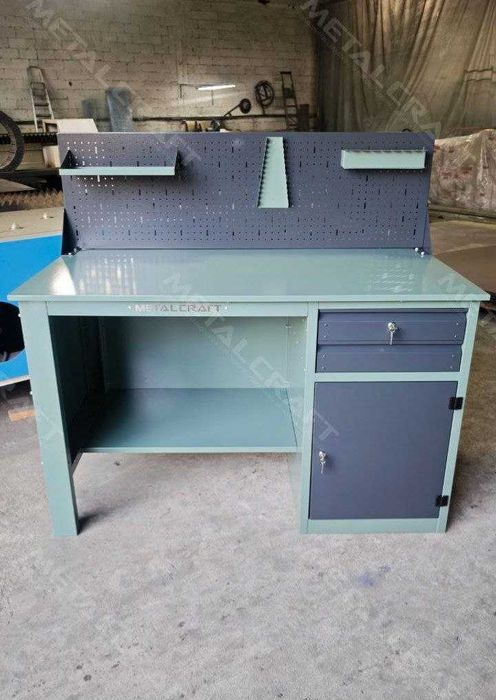 Верстак с инструментальным экраном | METALCRAFT