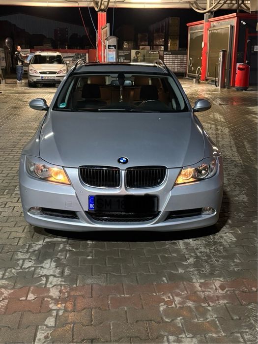 BMW e91 320D distribuția în față