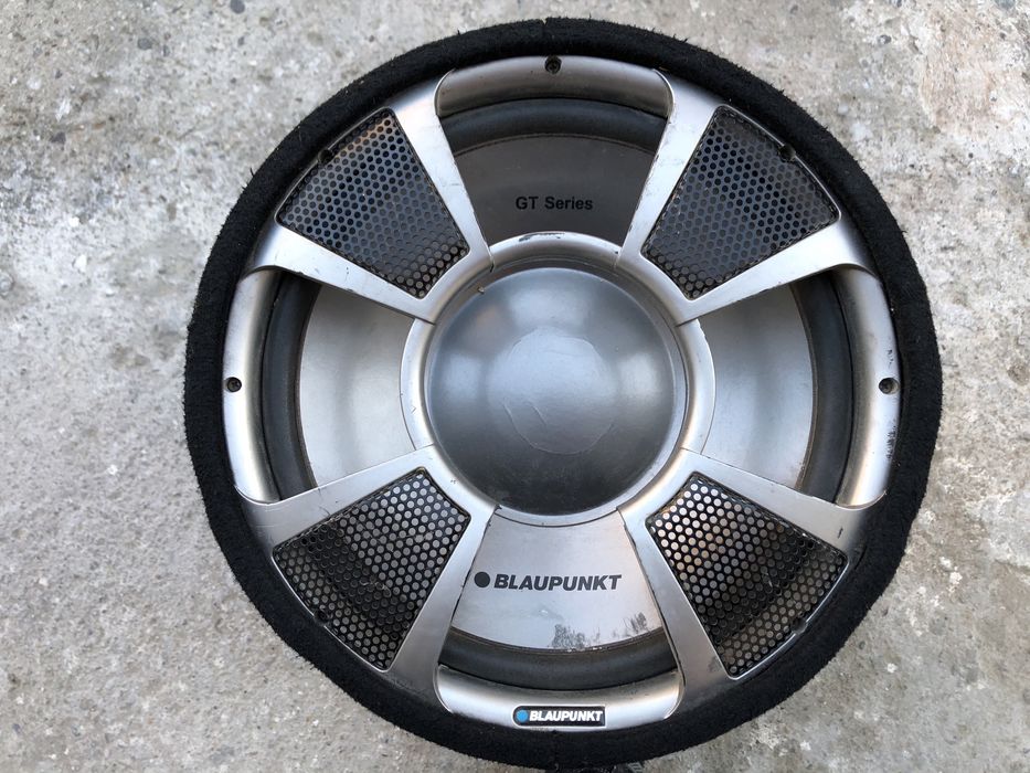 BLAUPUNKT усилвател и бас колона