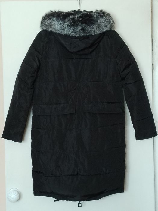 Продаю новый теплый пуховик