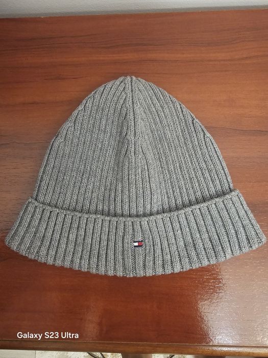 Căciulă tommy hilfiger