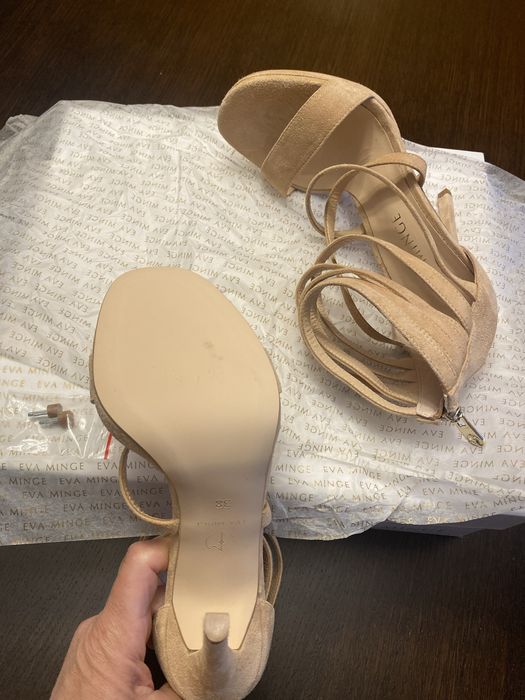 Обувки нови “Eva Minge”