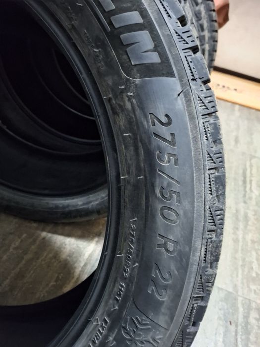 Продам зимние шины Michelin