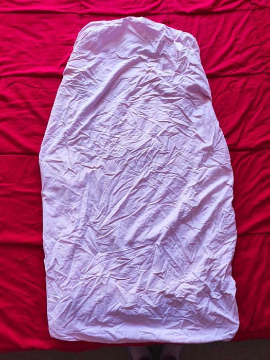 Продавам бебешки чаршафи